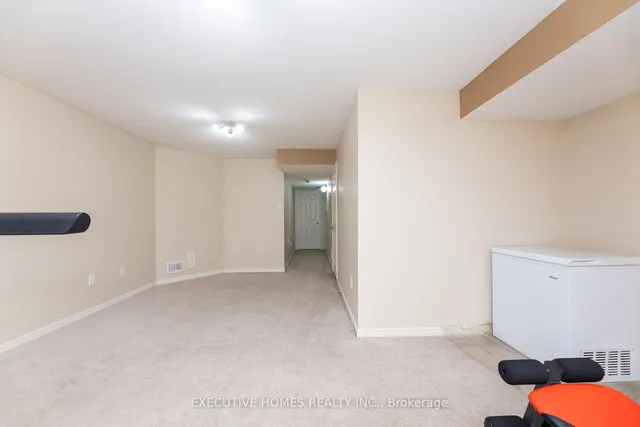 Additional image 40 of 416 Hobbs Cres
