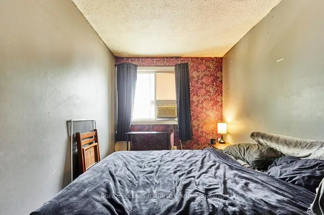 Additional image 28 of 20 Hayden Crt