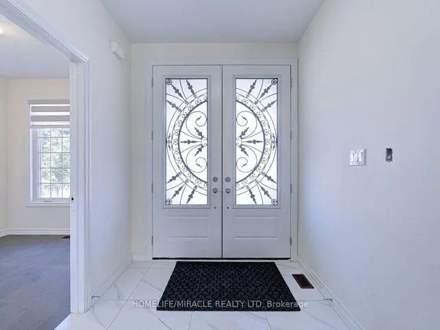 Additional image 5 of 8 Jenwood Cres