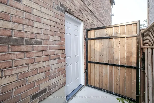 Additional image 37 of 1 LAKE LOUISE Dr