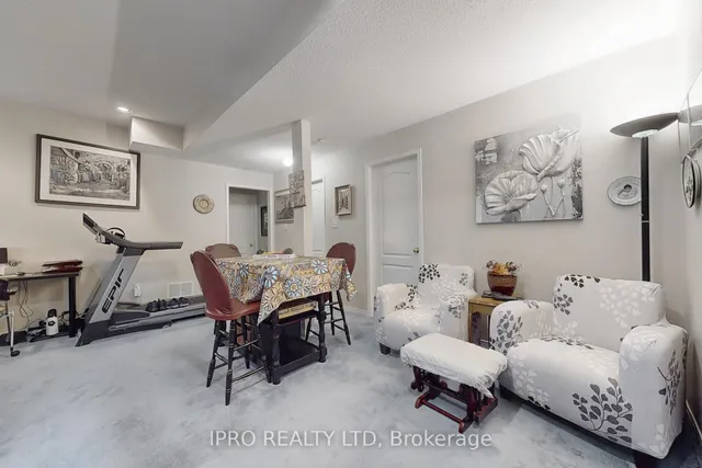 Additional image 23 of 36 Baybrook Rd