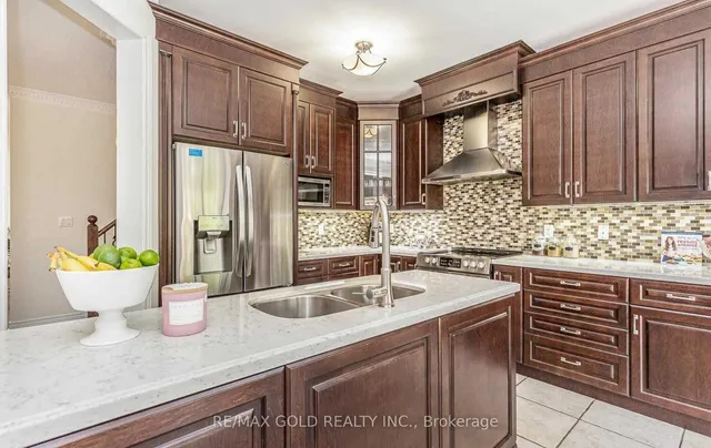 Additional image 15 of 31 Openbay Gdns