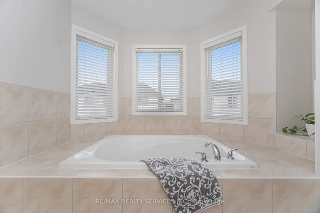 Additional image 25 of 31 Georgian Rd