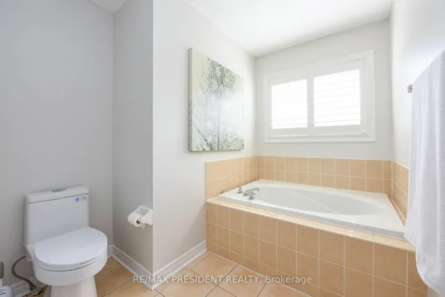 Additional image 29 of 39 Pantomine Blvd