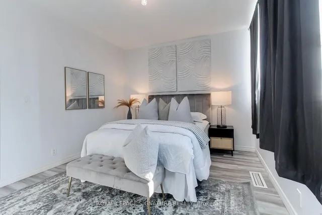 Additional image 37 of 90 Absolute Ave Unit 104