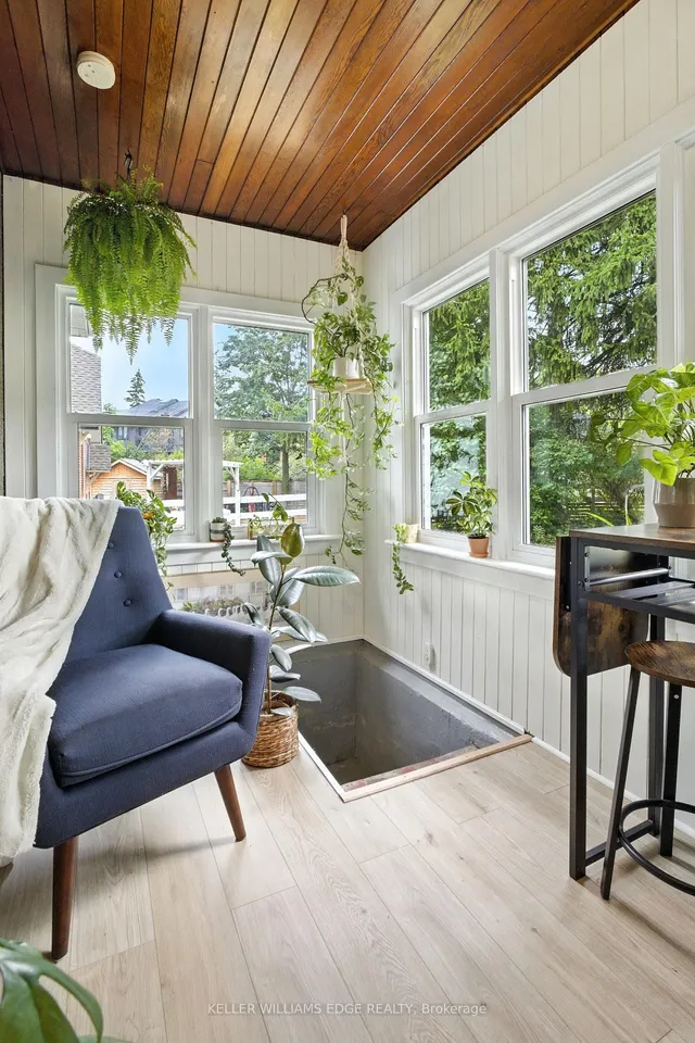 Additional image 25 of 1999 Main St