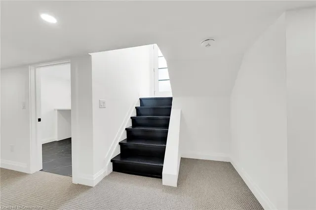 Additional image 33 of 45 Sylvia Cres