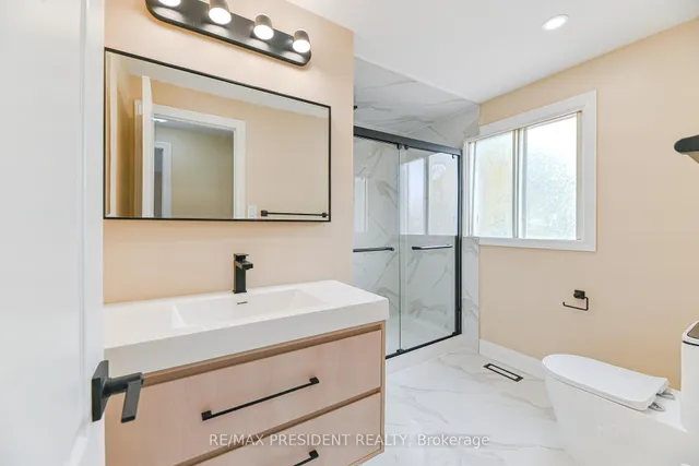 Additional image 27 of 4 Lawnview Crt