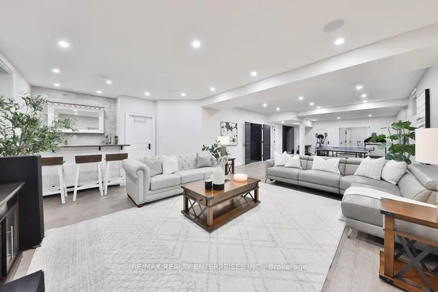 Additional image 34 of 5047 Lakeshore Rd