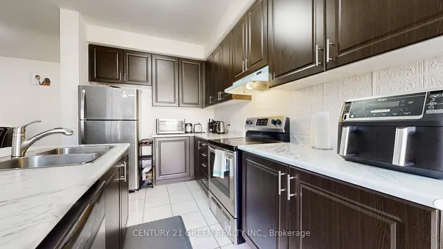 Additional image 18 of 30 Canary Clse