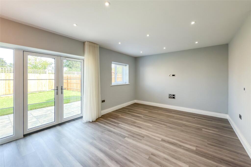 Additional image 16 of Oaklands Lane, Smallford, St. Albans, Hertfordshire, AL4