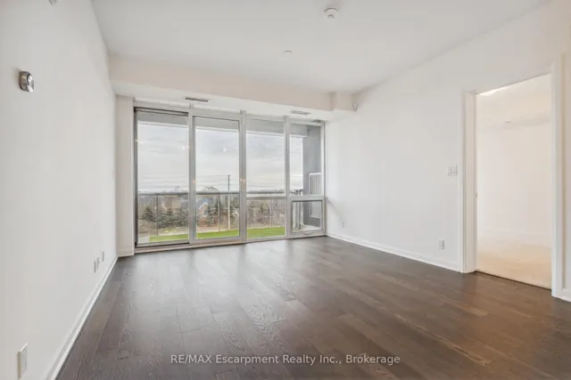 Additional image 5 of 3028 CREEKSHORE COMMON Unit 309