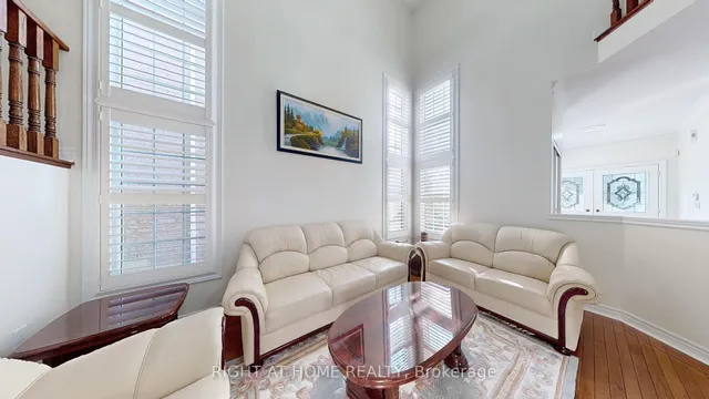 Additional image 9 of 588 Warhol Way