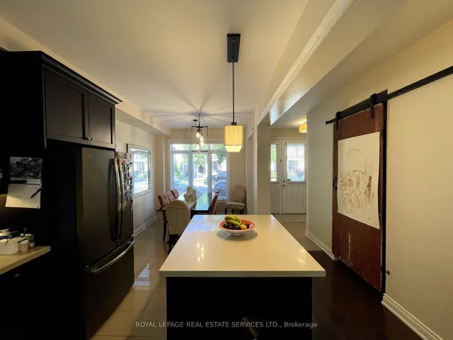 Additional image 8 of 527 SIXTEEN MILE Dr