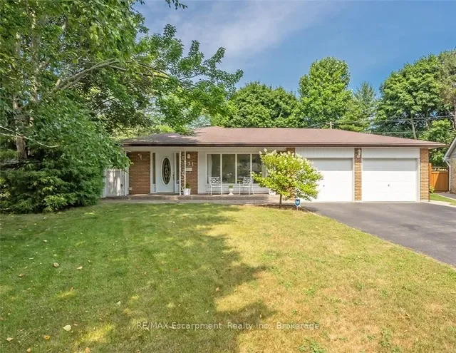231 BARRYMORE Crt