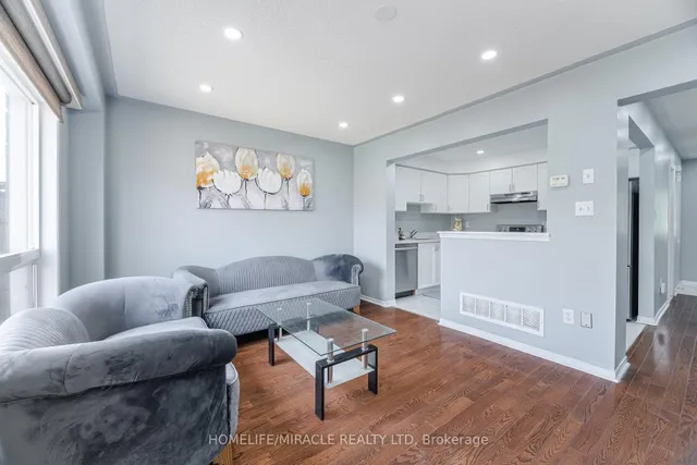 Additional image 17 of 4 Vauxhall Cres