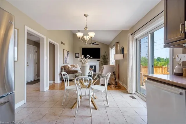 Additional image 19 of 42 Grassyplain Dr