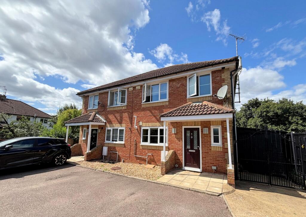 Property image for Bellchambers Close, London Colney, AL2