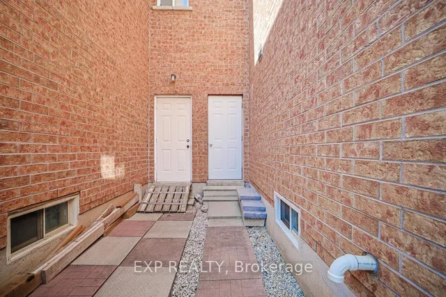 Additional image 29 of 36 Olivett Lane