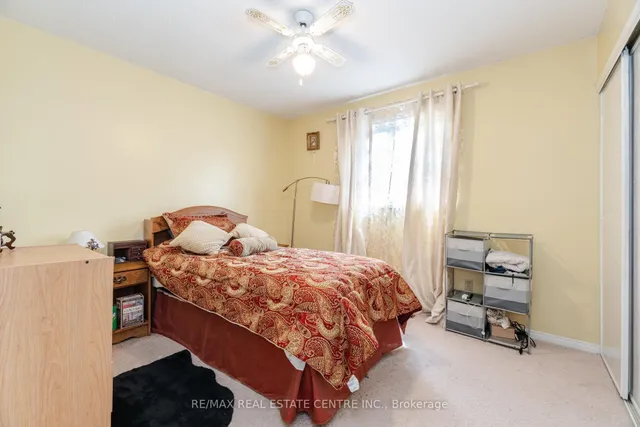 Additional image 34 of 37 Ravenswood Dr