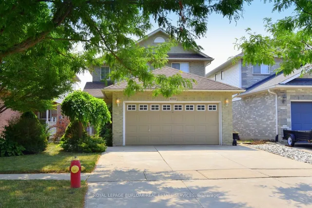 4002 Jarvis Cres