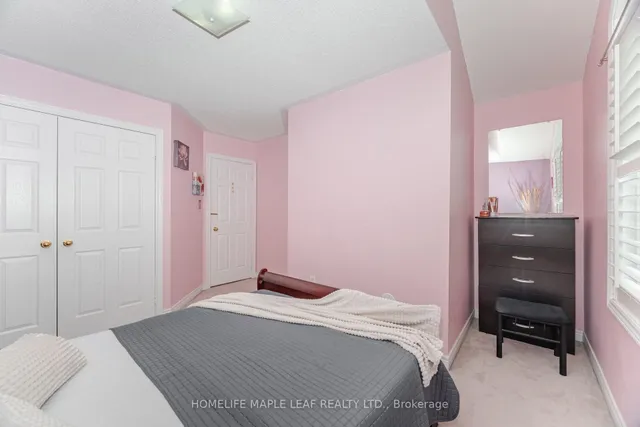 Additional image 35 of 17 Eaglefield Gate