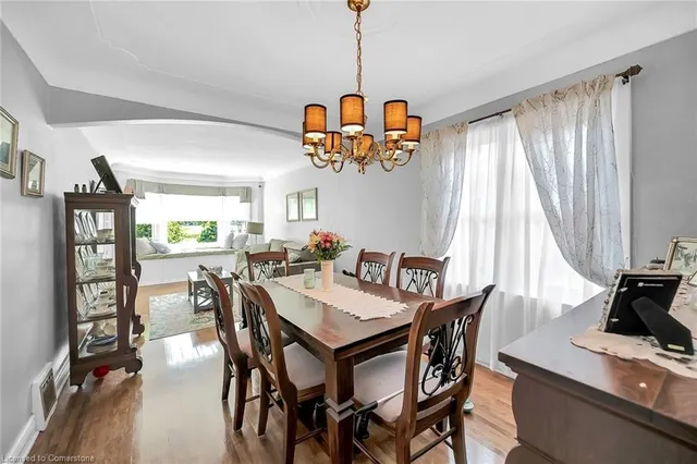 Additional image 12 of 118 East 6th St