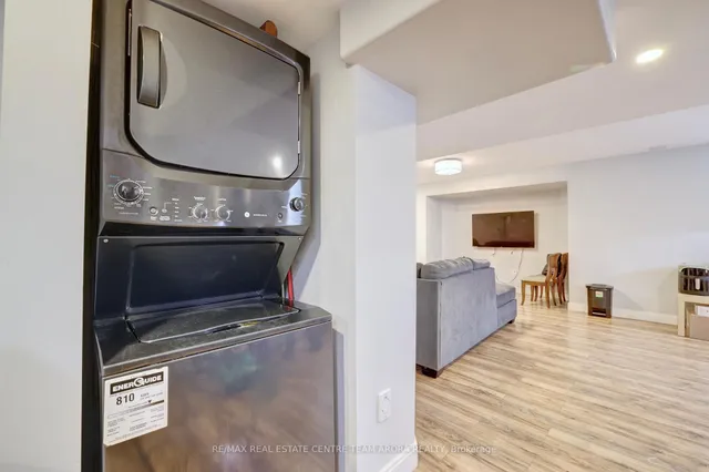 Additional image 46 of 1 Alameda St