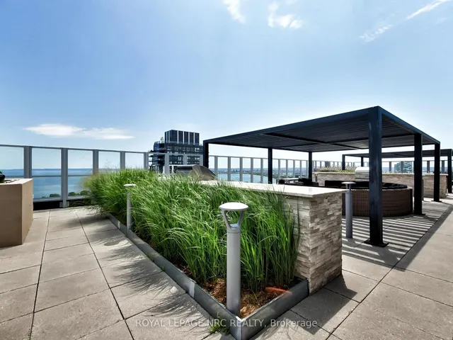 Additional image 42 of 2025 Maria St Unit 405