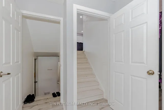 Additional image 25 of 36 Tanager Sq