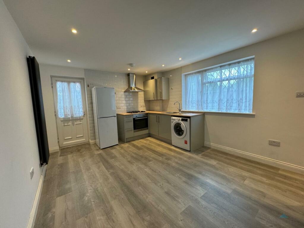 Additional image 7 of Strawberry Fields, Hatfield , AL10