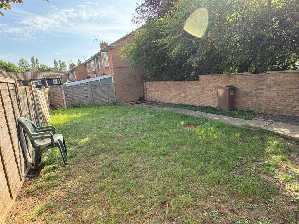 Additional image 8 of Ash Drive, Hatfield