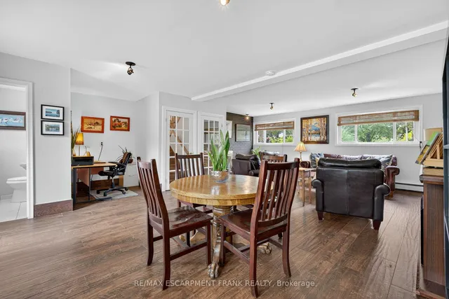 Additional image 29 of 25 Belair Dr