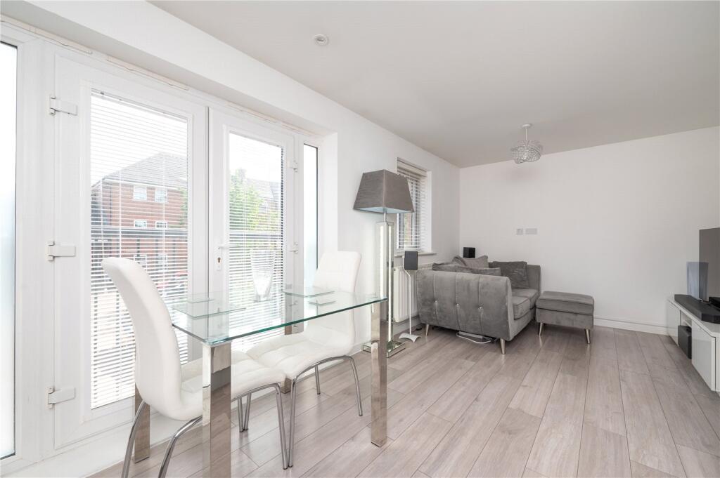 Additional image 8 of Centaurus Square, Curo Park, Frogmore, St. Albans