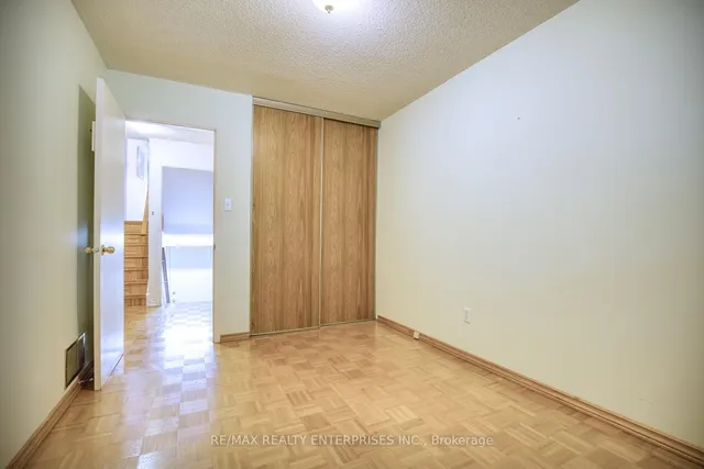 Additional image 23 of 75 Lakecrest Tr