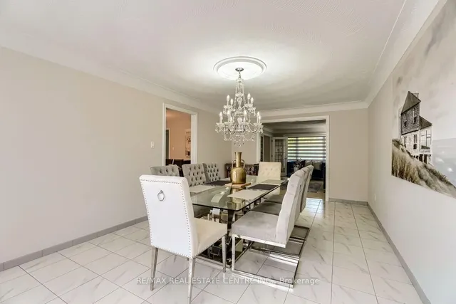 Additional image 10 of 16 Vogue Crt