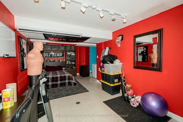 Additional image 21 of 107 Bristol Rd Unit 100