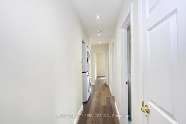 Additional image 22 of 32 Sanford Cres