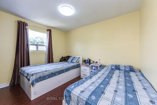 Additional image 29 of 21 Juniper Cres