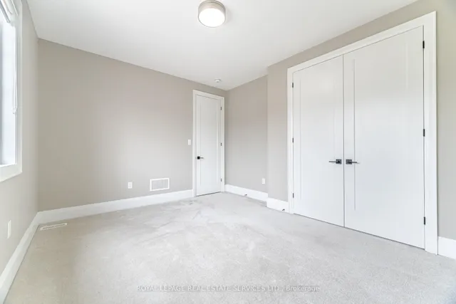 Additional image 39 of 1471 Everest Cres