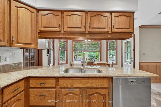 Additional image 21 of 64 Summerdale Pl