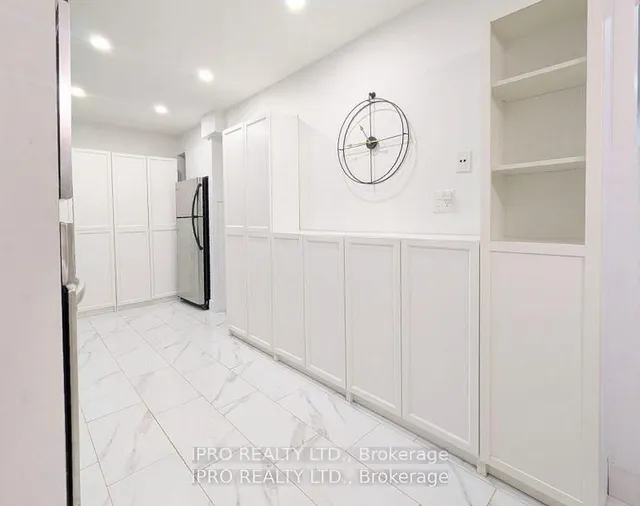 Additional image 8 of 52 Vodden Crt