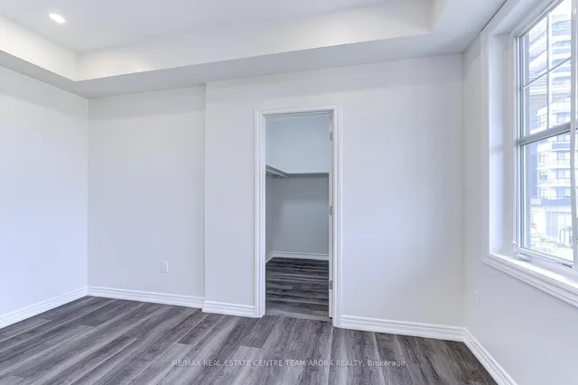 Additional image 20 of 2326 Taunton Rd Unit 303