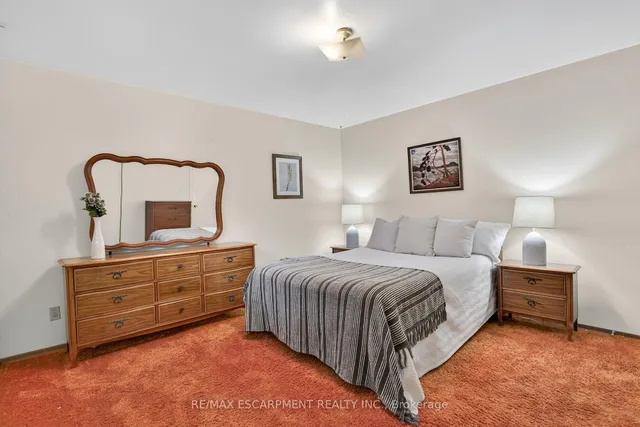 Additional image 25 of 3084 PARKGATE Cres