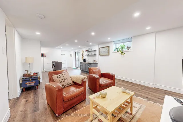 Additional image 39 of 23 Hildegard Dr