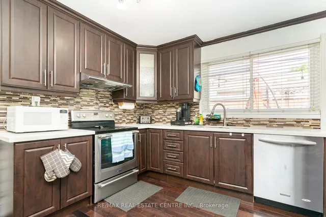 Additional image 12 of 105 Aloma Cres