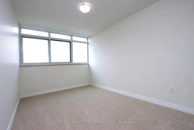 Additional image 39 of 1359 White Oaks Blvd Unit 608