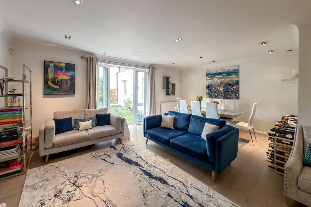 Additional image 11 of Benedictine Place, 25 London Road, St. Albans, Hertfordshire, AL1