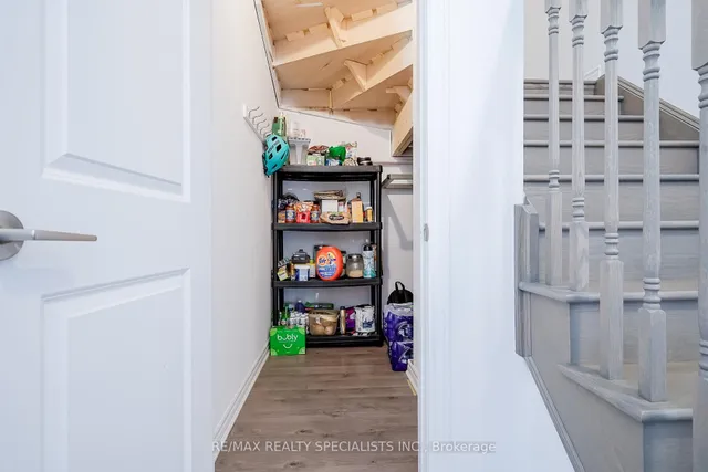 Additional image 21 of 150 Oak Park Blvd Unit 513