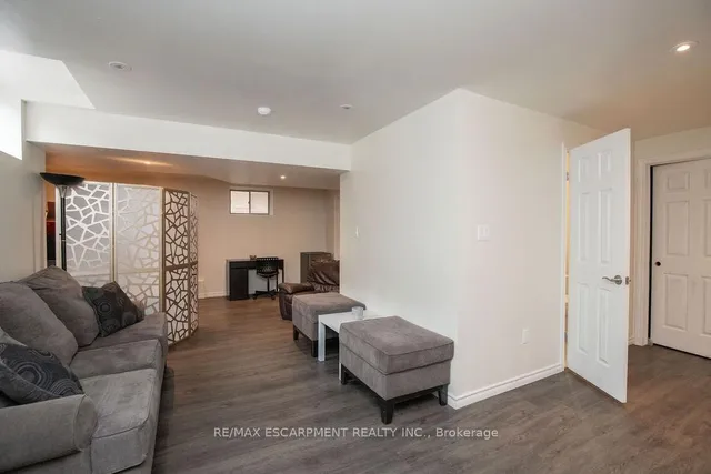 Additional image 43 of 69 Winslow Way